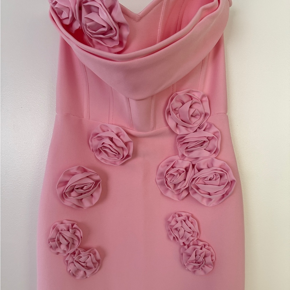NWT Mew Mews Arushi | Chic Strapless Pink Flower Bandage Dress - Picture 7 of 13